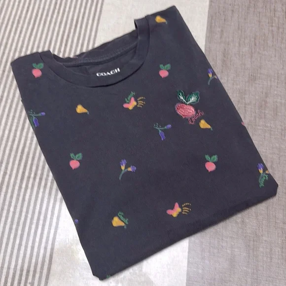 Coach dark gray Tee with Colorful Butterfly Embroidery - Picture 5 of 7